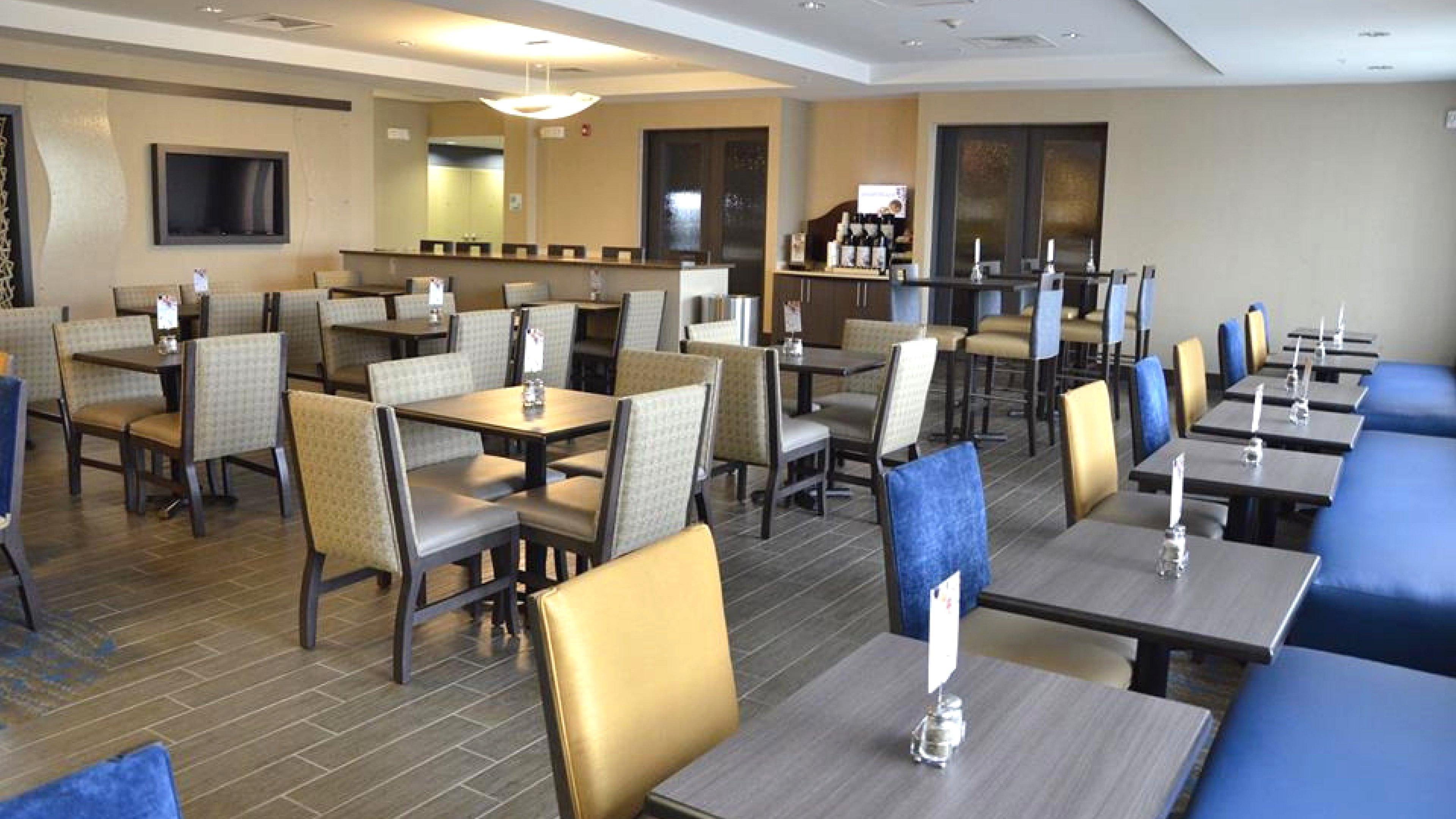Holiday Inn Express Hotel & Suites Goldsboro - Base Area By Ihg Eksteriør billede
